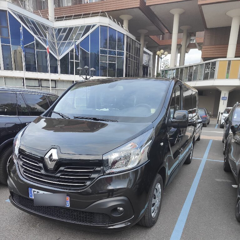 VTC Élancourt: Renault