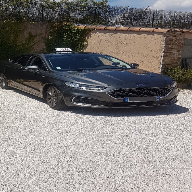 Taxi Saint-Maximin-la-Sainte-Baume: Ford