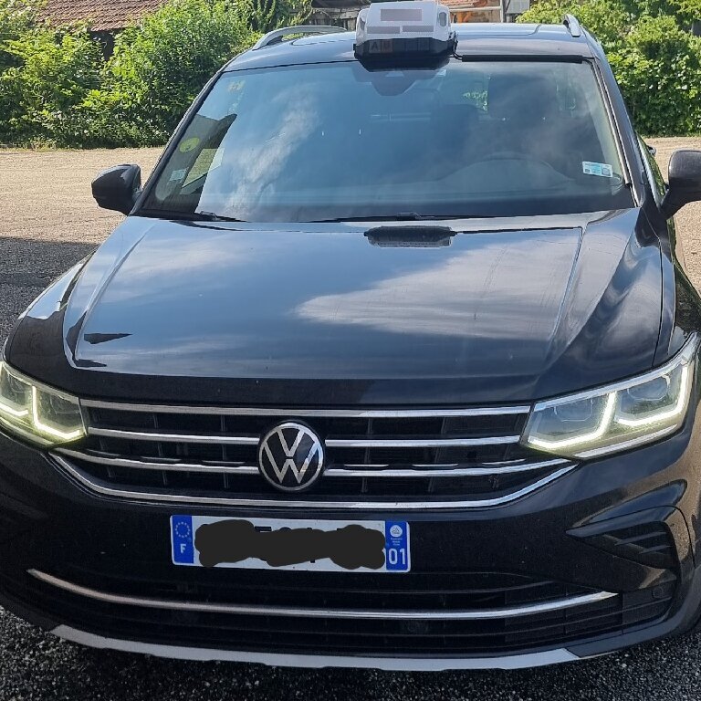 Taxi Bâgé-le-Châtel: Volkswagen