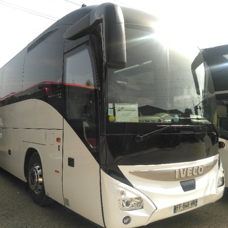 Reisebus Anbieter Gardanne: Iveco