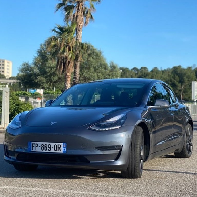 VTC Toulon: Tesla