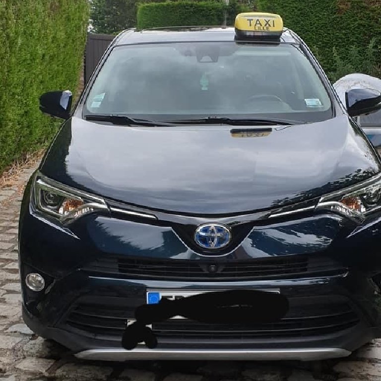 Taxi Lille: Toyota