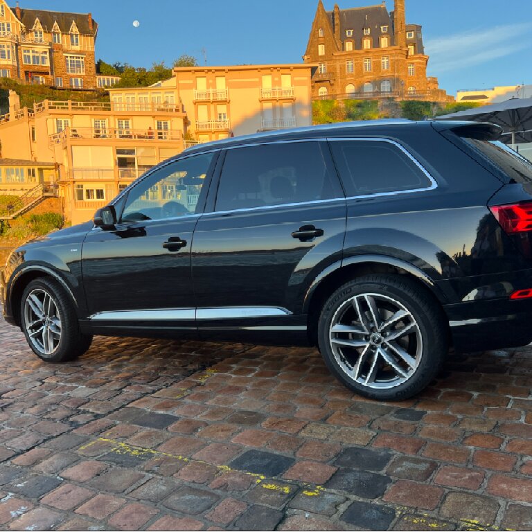 Mietwagen mit Fahrer Tréméreuc: Audi