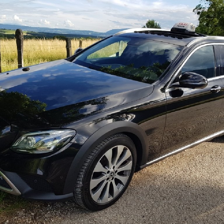 Taxi Péron: Mercedes