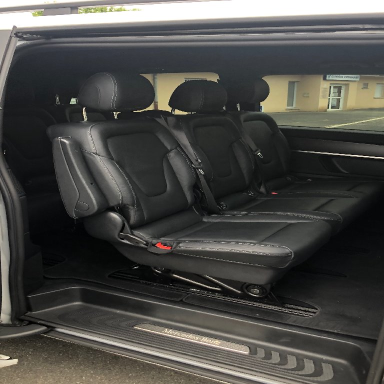 Taxi Saint-Didier-de-Formans: Mercedes