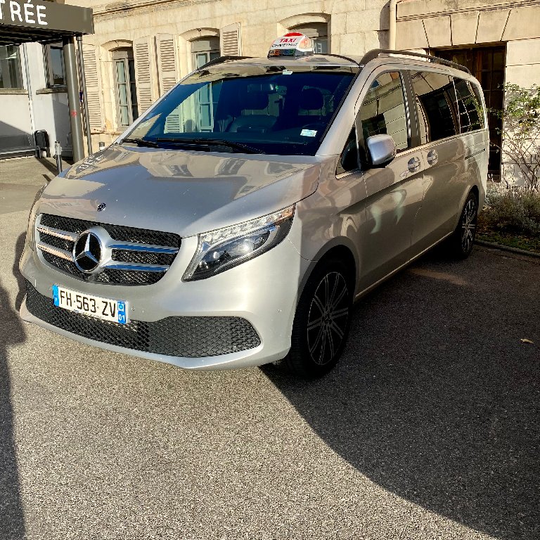 Taxi Saint-Didier-de-Formans: Mercedes