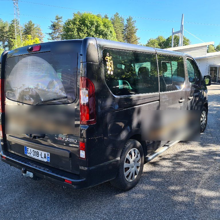 VTC Saint-Laurent-de-Neste: Opel