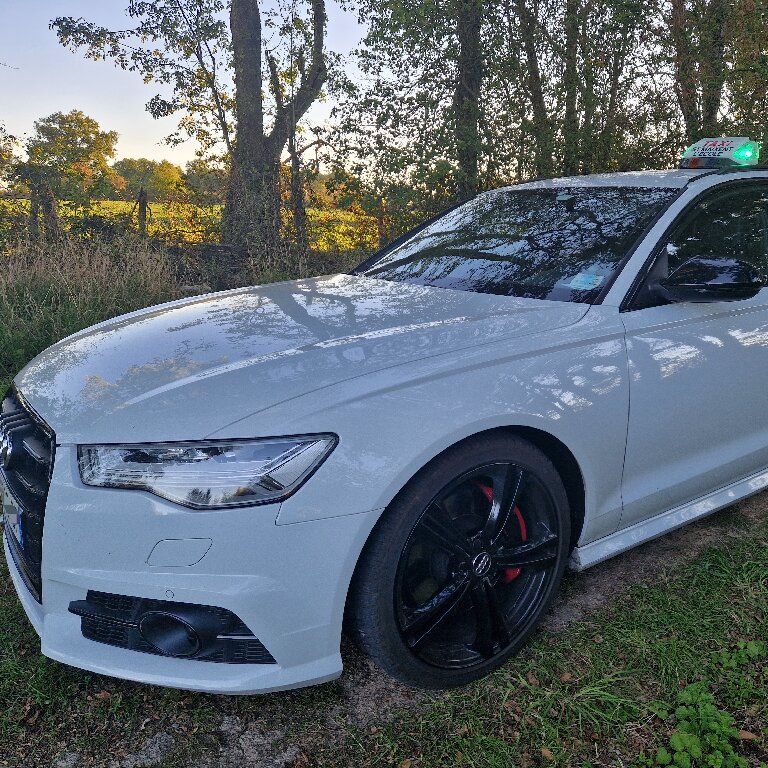 Taxi Saint-Maixent-l'École: Audi