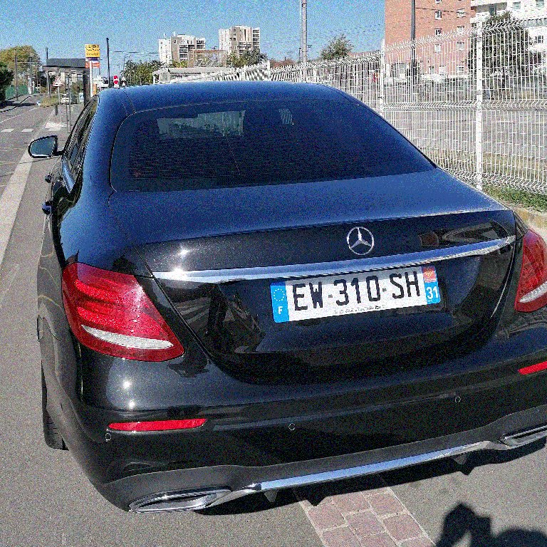 Mietwagen mit Fahrer Toulouse: Mercedes