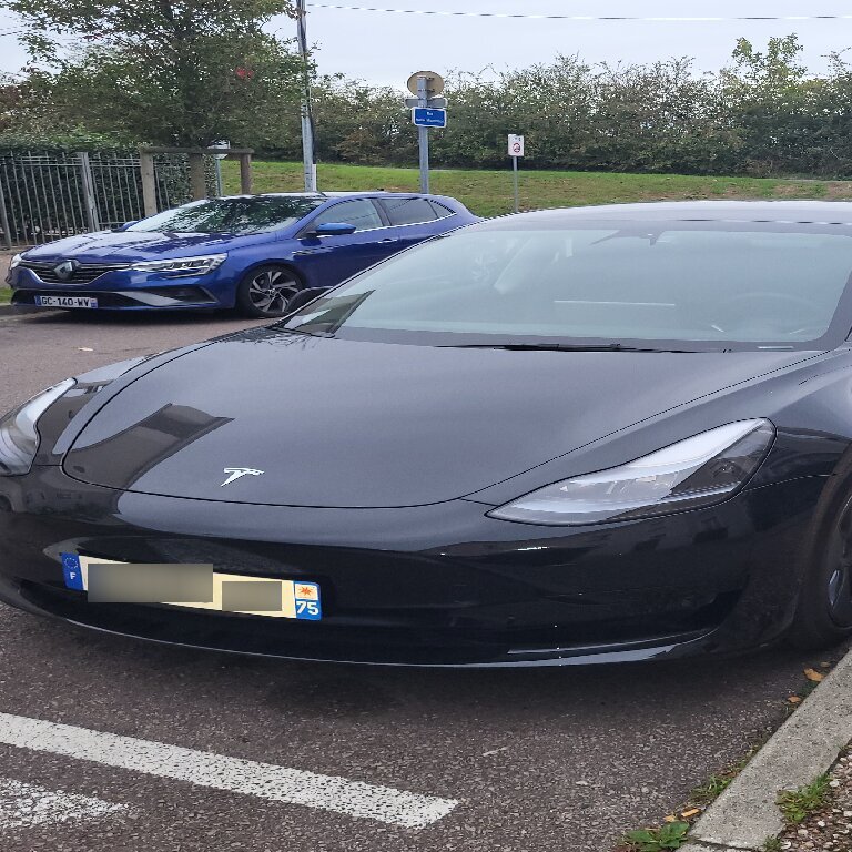 VTC Rosny-sur-Seine: Tesla