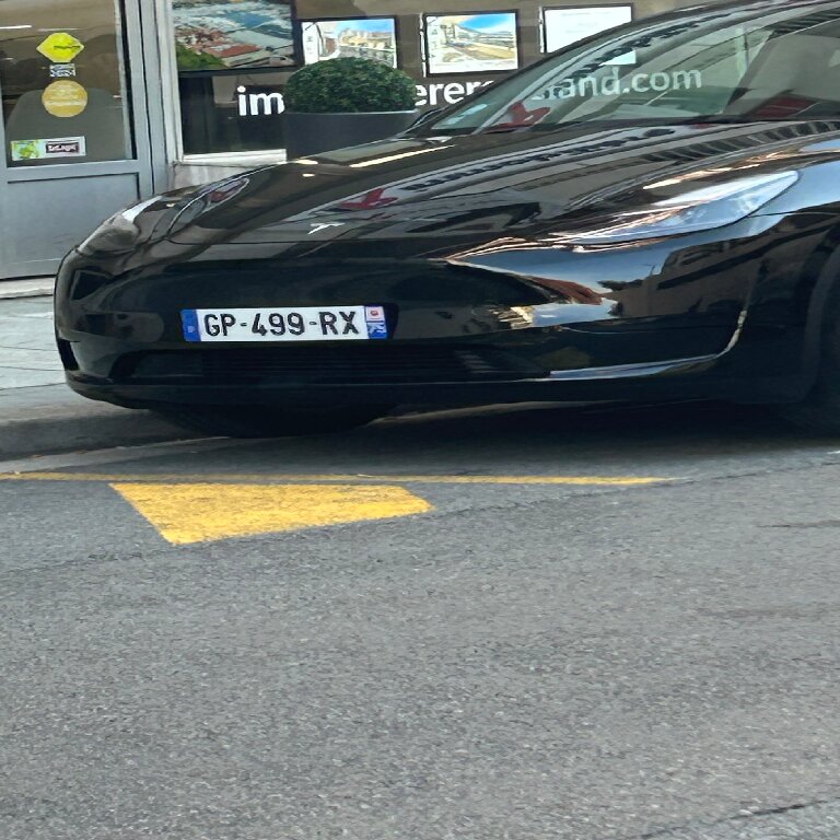 VTC Nice: Tesla