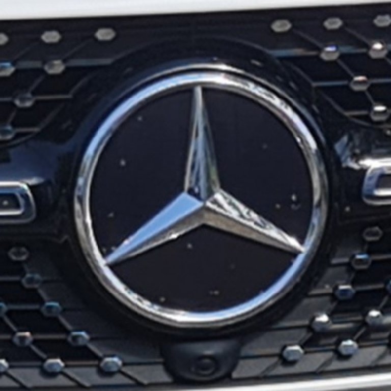 Mietwagen mit Fahrer Bélarga: Mercedes