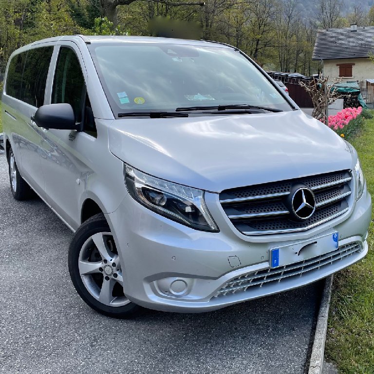 Taxi Val-d'Isère: Mercedes