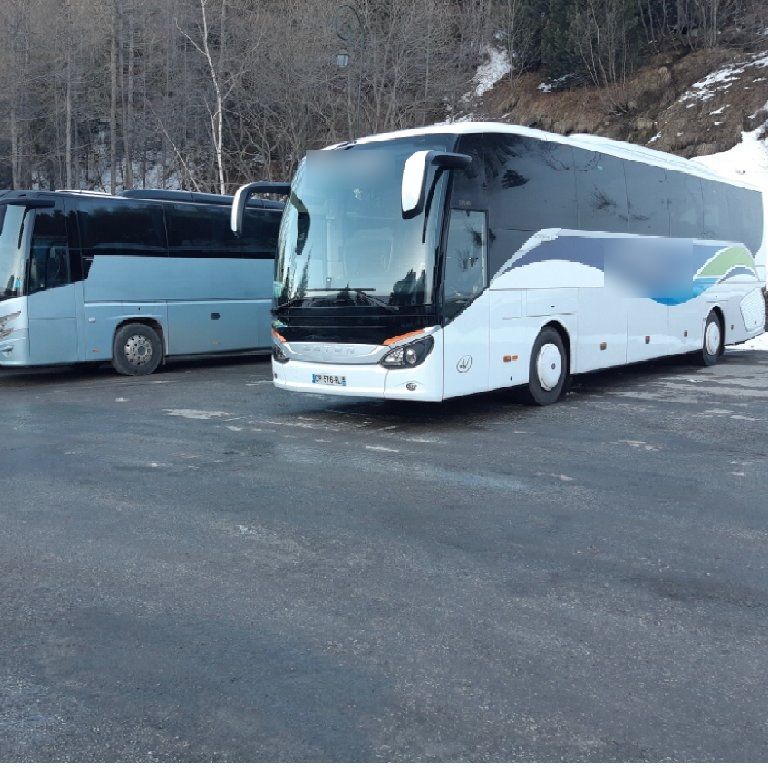 Reisebus Anbieter La Porta: Setra