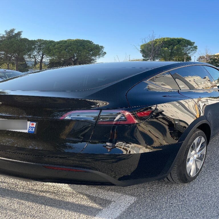 VTC Draguignan: Tesla