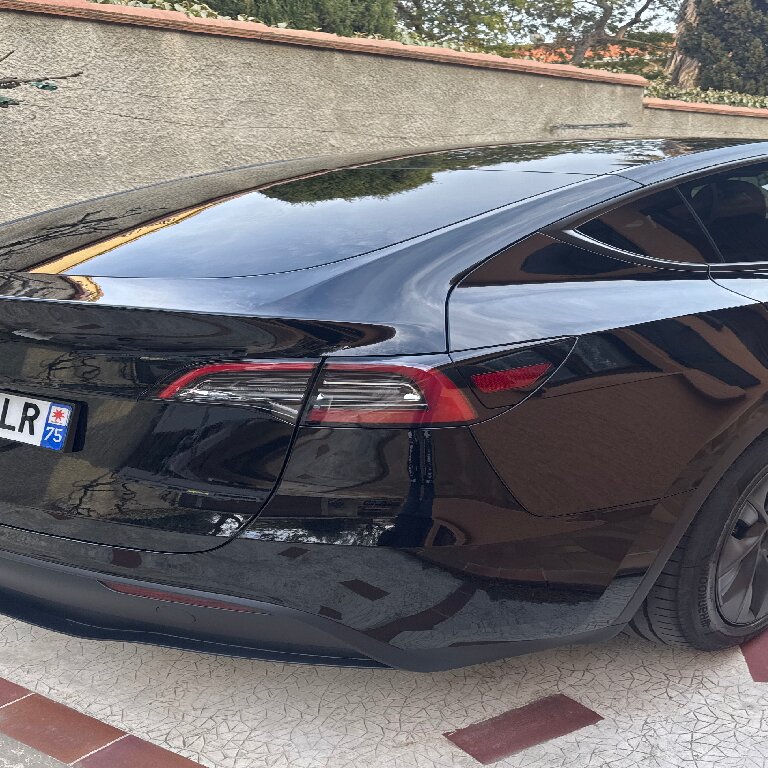 VTC Draguignan: Tesla
