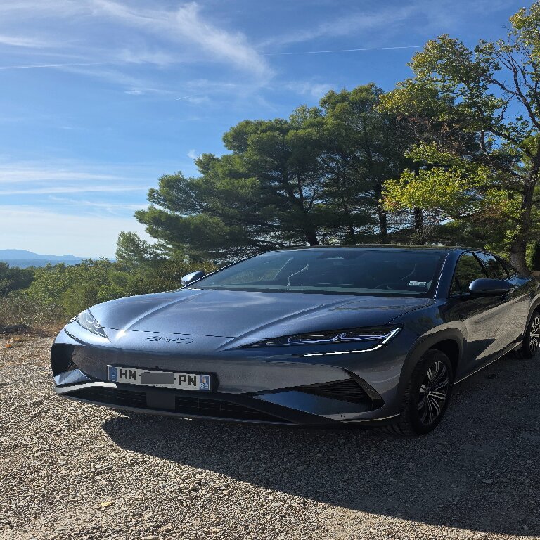 Mietwagen mit Fahrer Draguignan: BYD