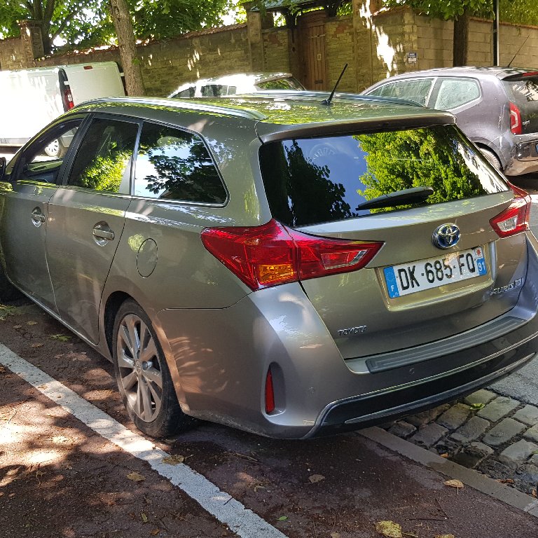 Personenvervoer La Courneuve: Toyota