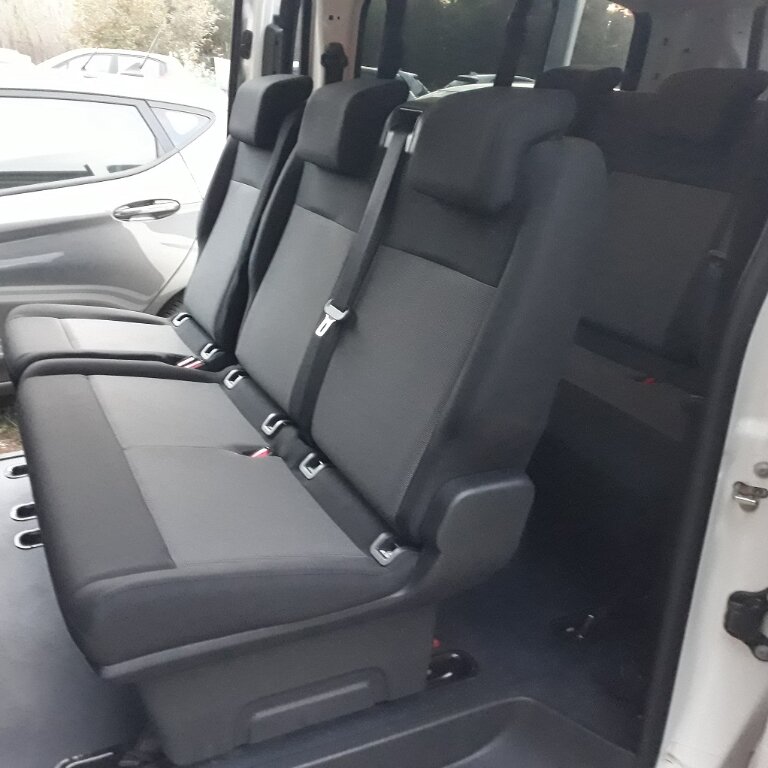 Taxi Cabestany: Toyota