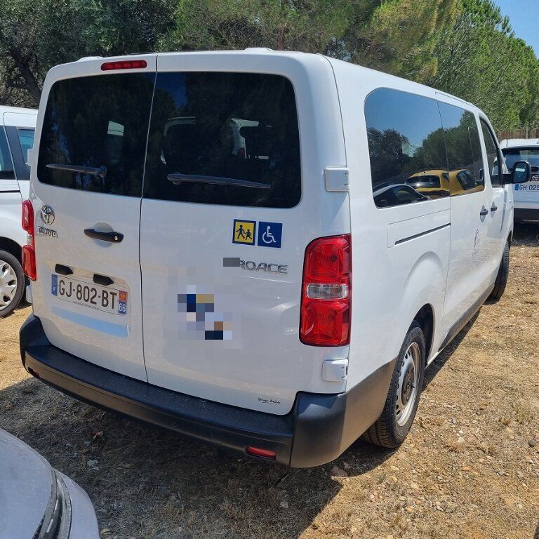 Taxi Cabestany: Toyota