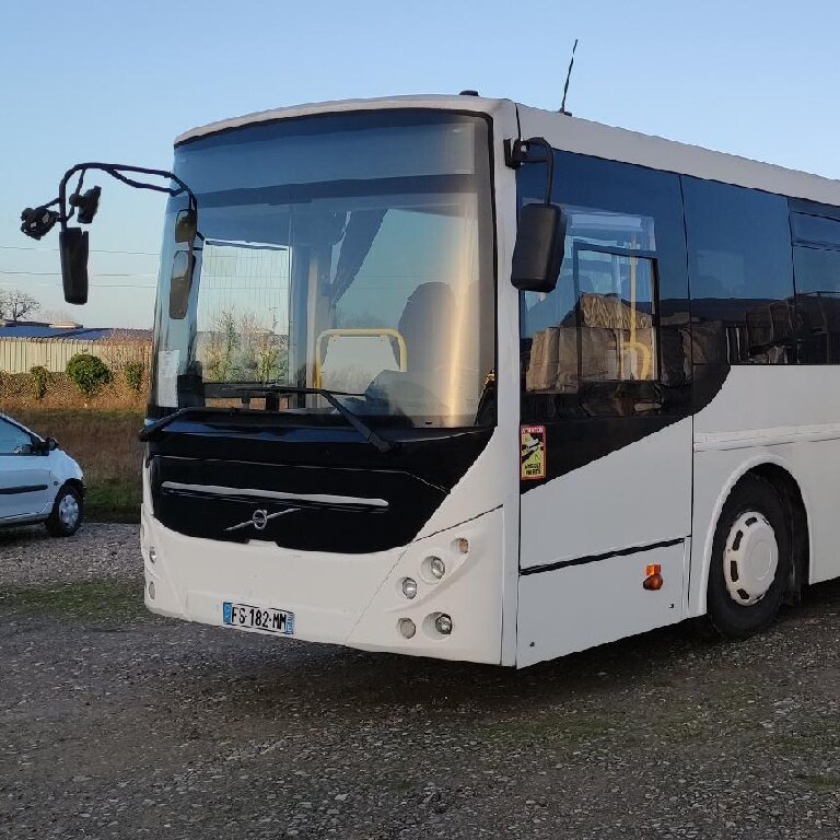 Coach provider Abbeville: Volvo