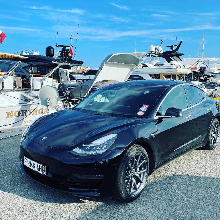 VTC Tourrette-Levens: Tesla