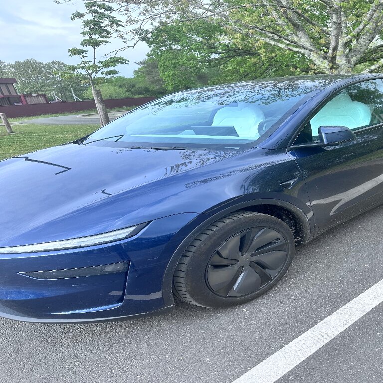 VTC Marcheprime: Tesla