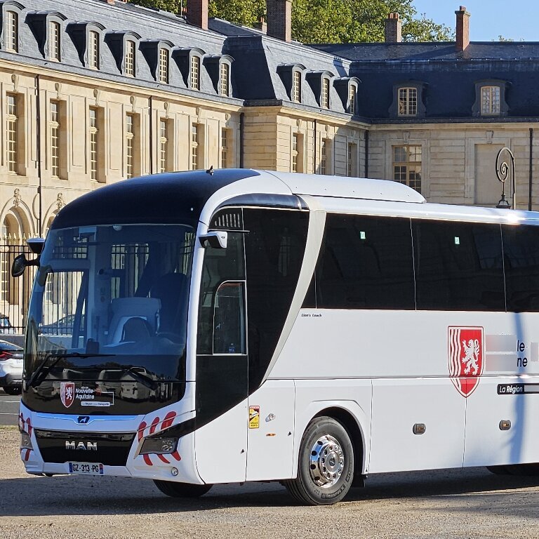 Operador de autocares Lourdes: MAN
