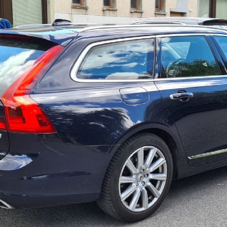 Mietwagen mit Fahrer Orsay: Volvo