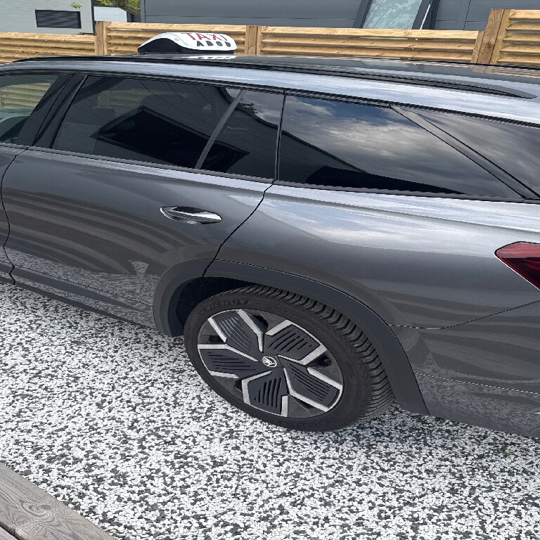 Taxi Saint-Florent-des-Bois: Skoda