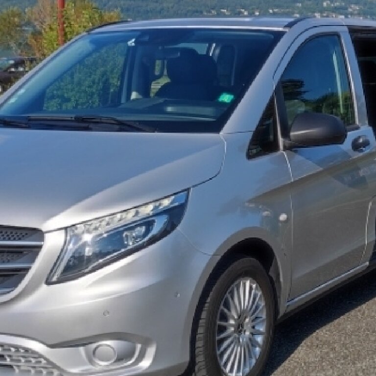 VTC Chambéry: Mercedes