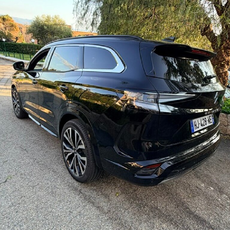 VTC Cuttoli-Corticchiato: Renault
