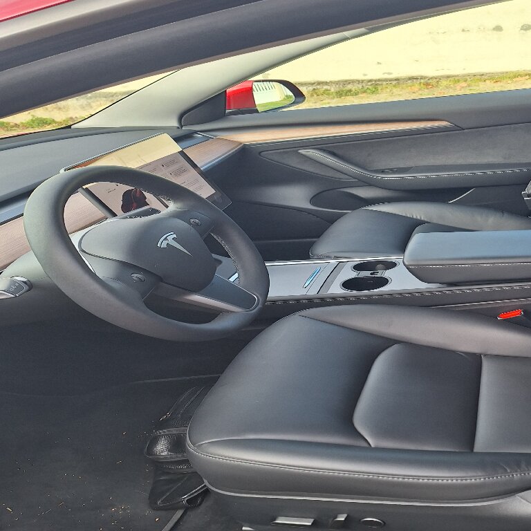 Personenvervoer Cintegabelle: Tesla