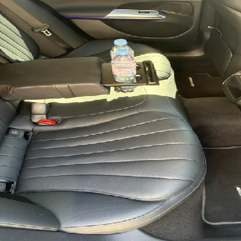 Personenvervoer Morteaux-Couliboeuf: Mercedes