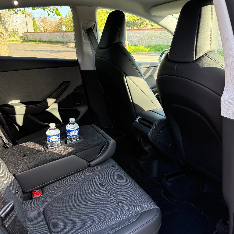 VTC Tremblay-en-France: Tesla