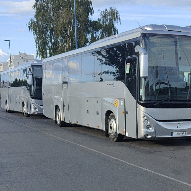 Reisebus Anbieter Villiers-le-Bel: Irisbus