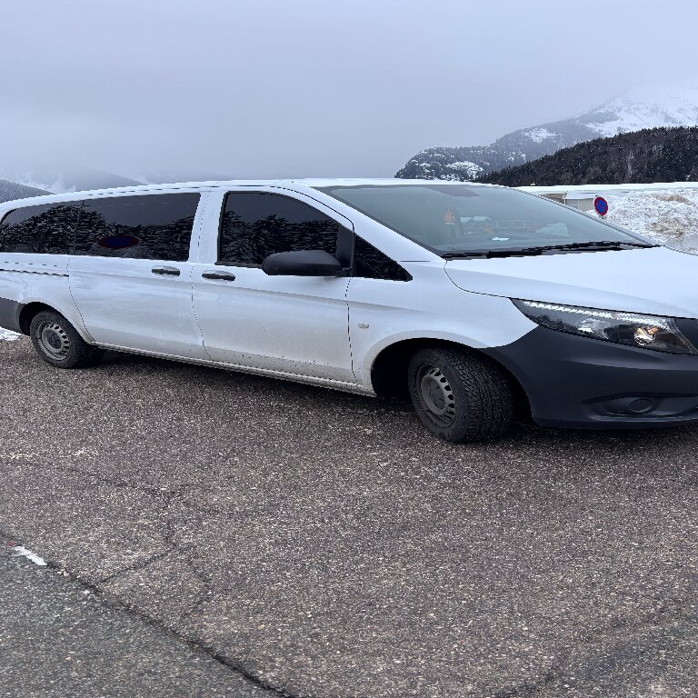 VTC Échirolles: Mercedes