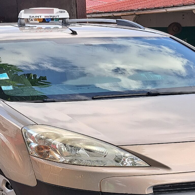Taxi Saint-Esprit: Peugeot