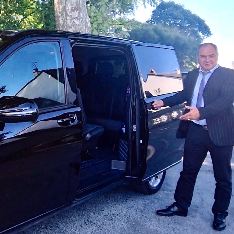 Mietwagen mit Fahrer Tours: Mercedes