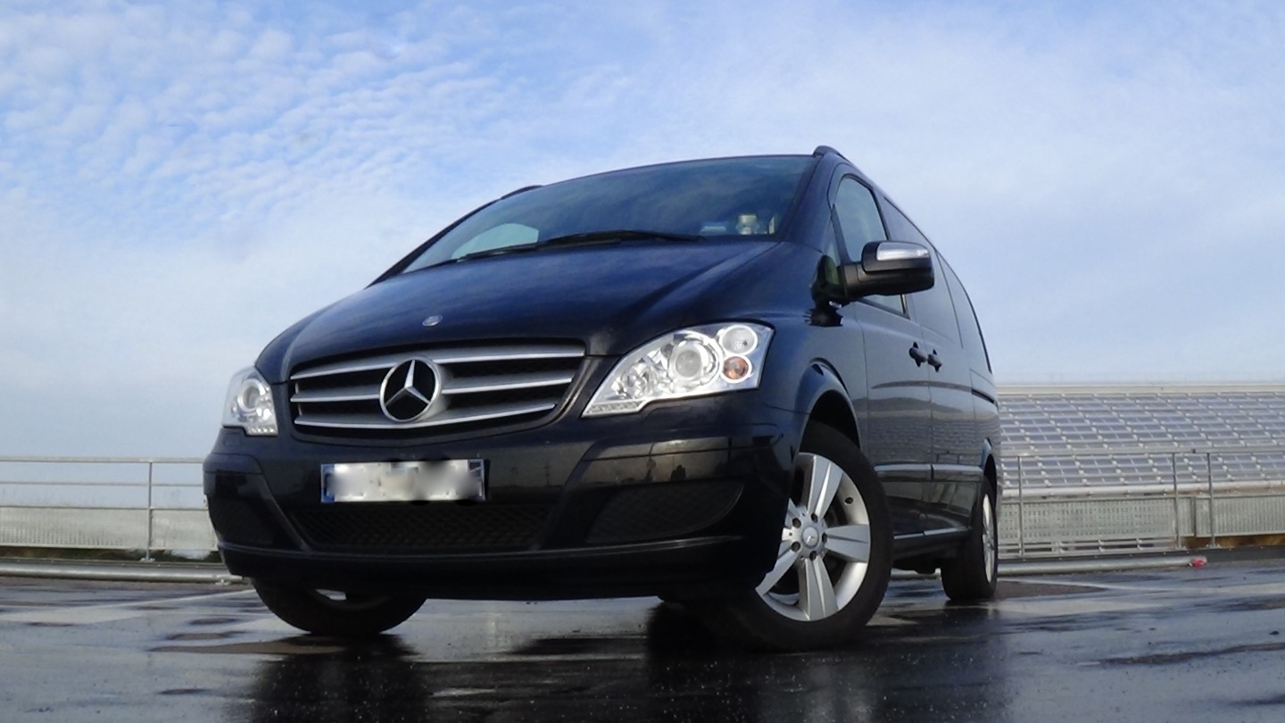 Taxi Salesches: Mercedes