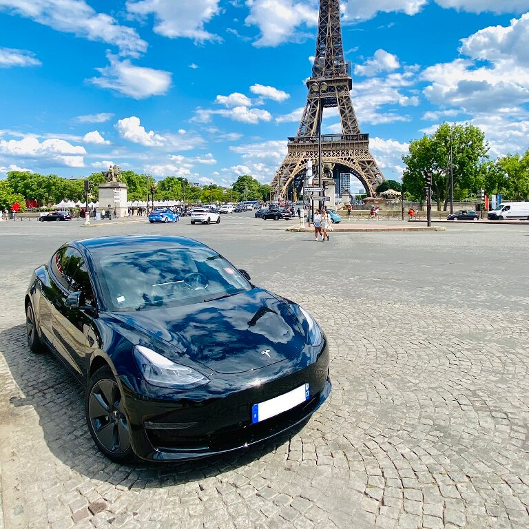 VTC Mérignac: Tesla