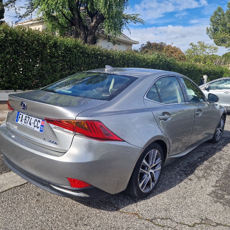 VTC Béziers: Lexus