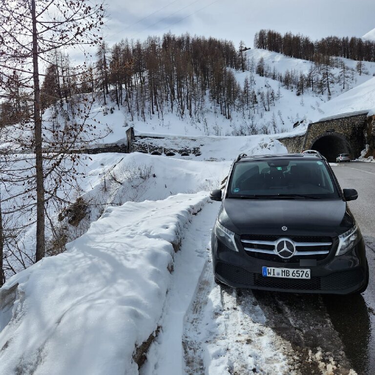 Personenvervoer Neuilly-sur-Seine: Mercedes