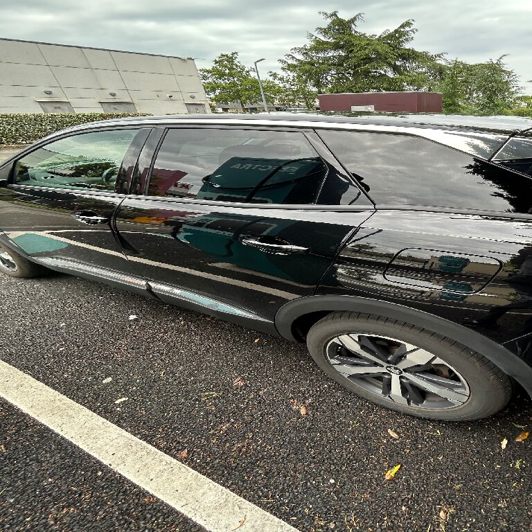 VTC Nantes: Peugeot