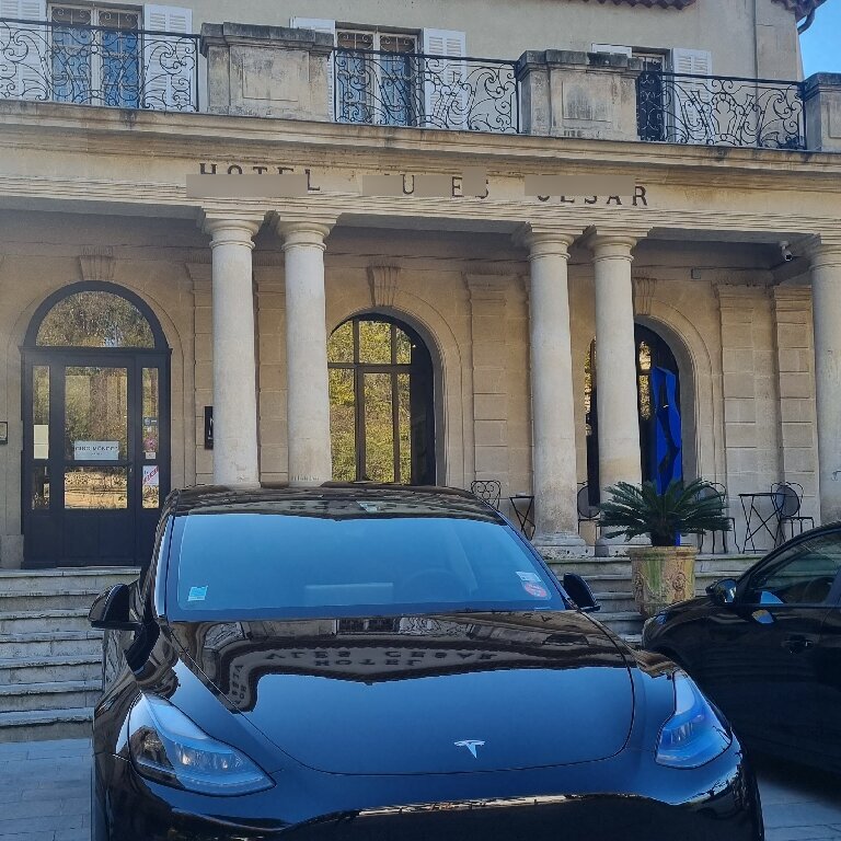 VTC Salon-de-Provence: Tesla