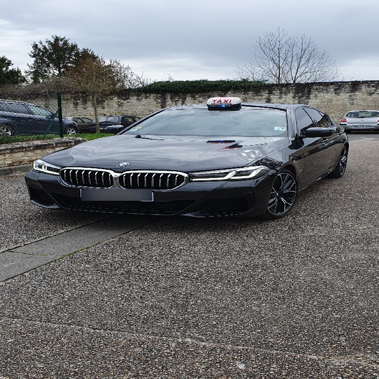 Taxi Saint-Sulpice-de-Pommeray: BMW