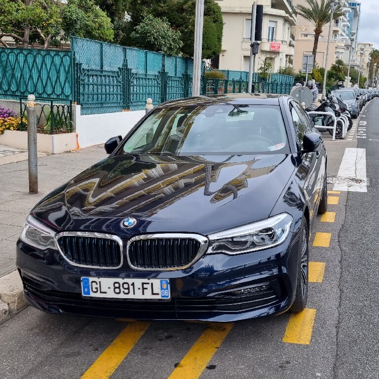 Mietwagen mit Fahrer Nice: BMW