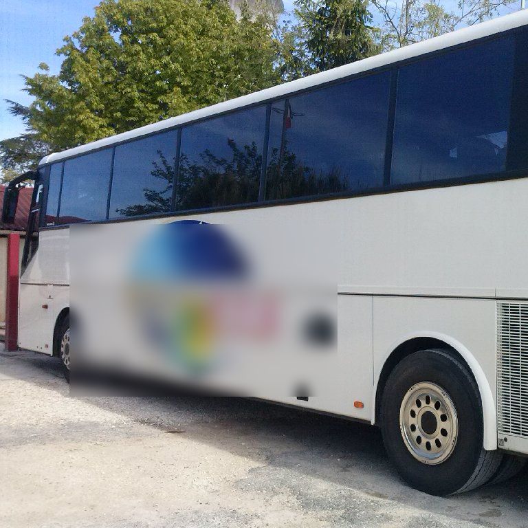 Reisebus Anbieter Salignac-Eyvigues: Bova