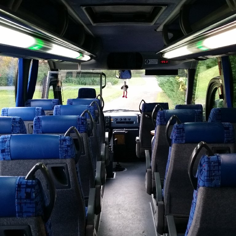 Reisebus Anbieter Salignac-Eyvigues: Mercedes