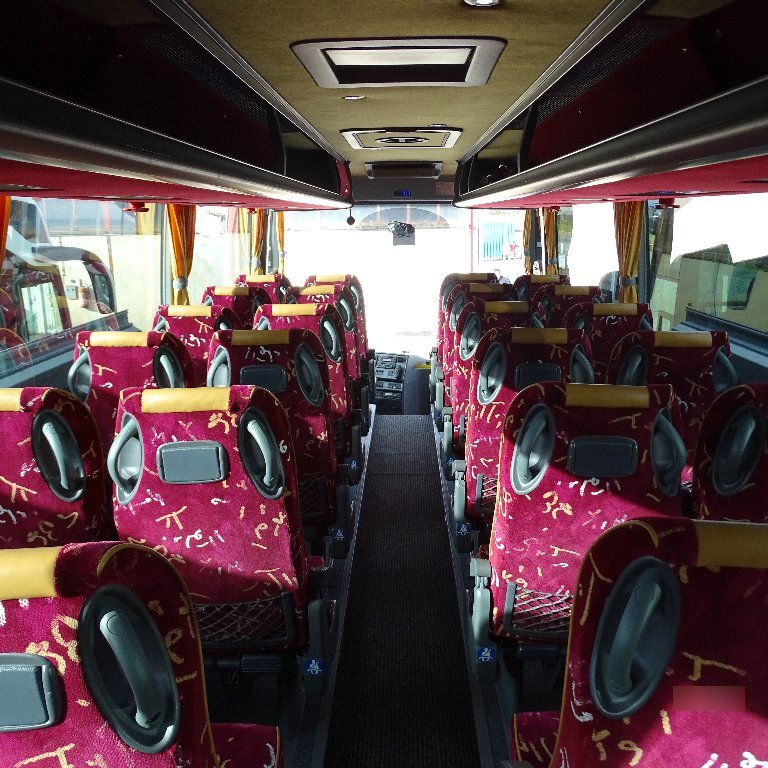 Reisebus Anbieter Salignac-Eyvigues: Van Hool